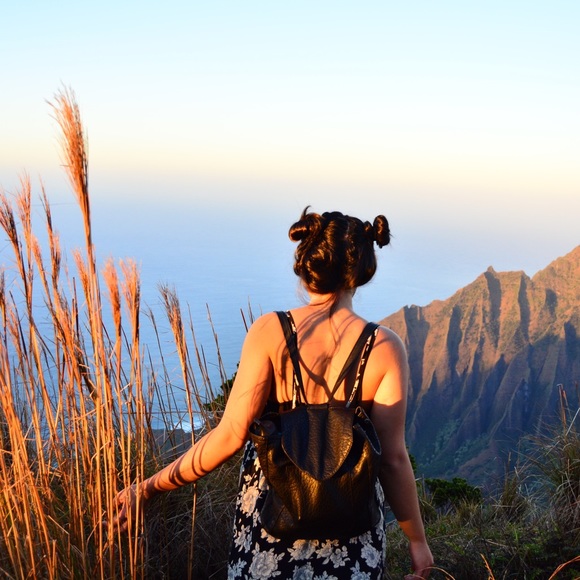 Brandy Melville Double strap tank top - Picture 6 of 6